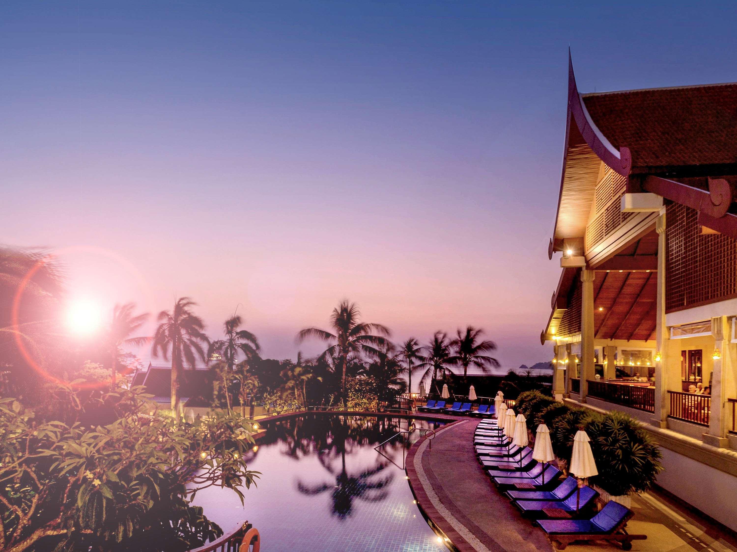 Novotel Phuket Resort Patong Exterior photo